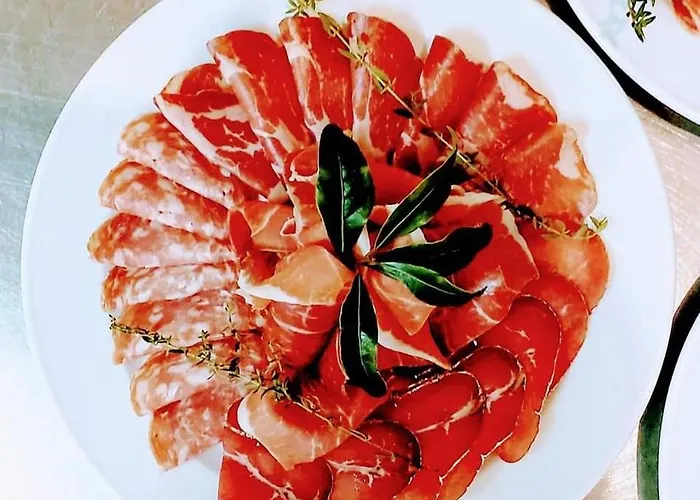 Osteria La Riva 게스트하우스 3*